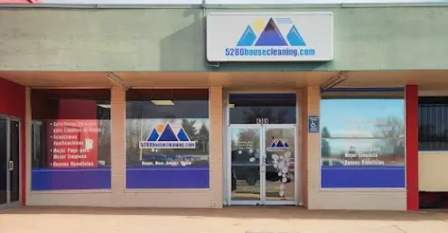 Fachada de 5280 House Cleaning, una de las mejores empresas de limpieza de casas en Denver.